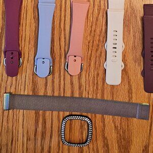 Fitbit Versa 3 Bands and Bling Faceplate
